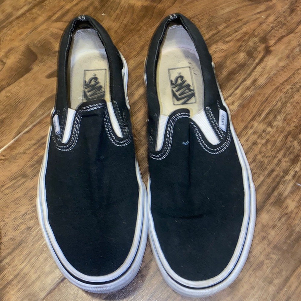 Black Vans